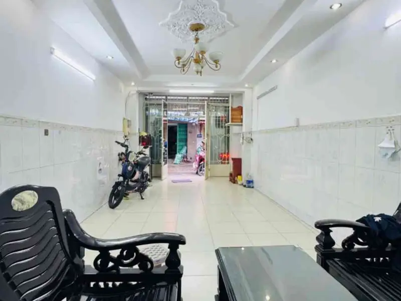 Bán nhà riêng phường Chánh Hưng, Quận 8, nhà đúc kiên cố 2 tầng, hẻm xe hơi... Bán nhà riêng tại Chánh Hưng, Hồ Chí Minh 01