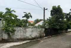 🌿 NHÀ VƯỜN GẦN TRUNG TÂM THÀNH PHỐ
• Diện tích 1.400m² – mặt tiền 25m hơn 4 tỷ • Đường ô tô 50 chỗ... Bán nhà riêng tại Lục Nam, Bắc Ninh 02