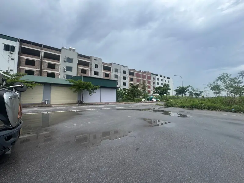 🔥BÁN LÔ HOA HẬU. 3 mặt tiền DT 100m2 
Mặt tiền 5m 
🌺DỰ ÁN. VIỆT ĐOÀN TIÊN DU. Lô góc góc.... Bán đất tại Liên Bão, Bắc Ninh 01