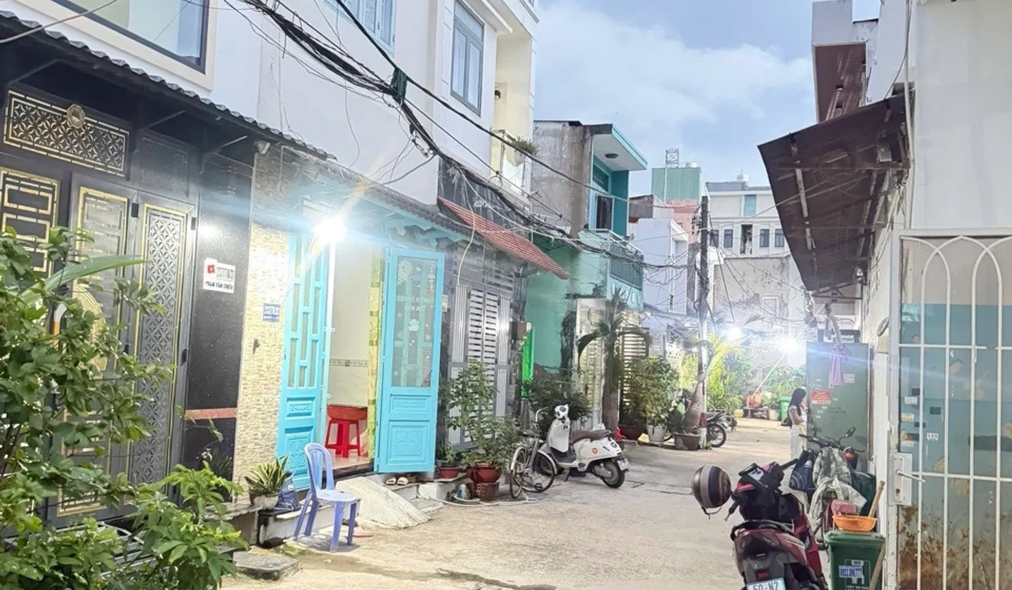 Nhà góc 2 mặt hẻm rộng hơn 5m tại An Hội Tây 41m2 giá 4.35 tỷ... Bán nhà riêng tại An Hội Tây, Hồ Chí Minh 01