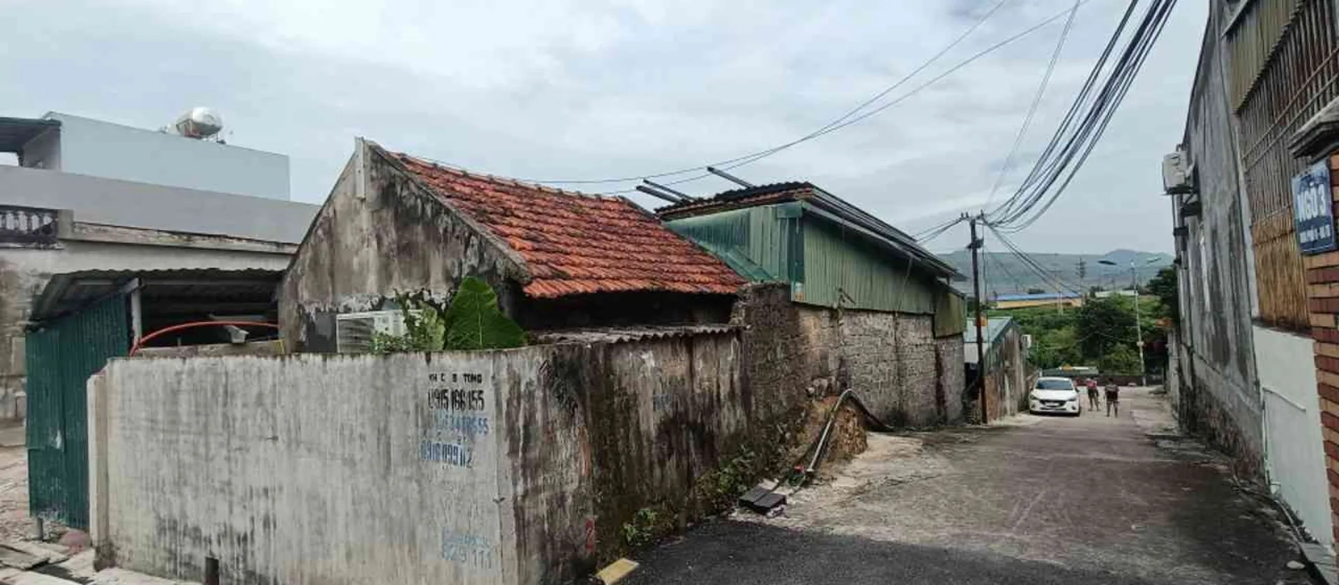 Lô góc 2 mặt thoáng - ô tô vào nhà ngay ngõ 48... Bán đất tại Hà Tu, Quảng Ninh 01