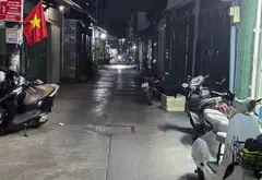 Nhà 2 tầng giá 4,2 tỷ chiến lược-Bình Tân, hẻm xe hơi rộng 4m... Bán nhà riêng tại Bình Trị Đông, Hồ Chí Minh 09