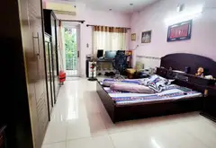 🏡 Nhà 4 tầng HXH 8m – Ông Ích Khiêm, Q.11
	•	Diện tích: 4 x 28m... Bán nhà riêng tại Hòa Bình, Hồ Chí Minh 04