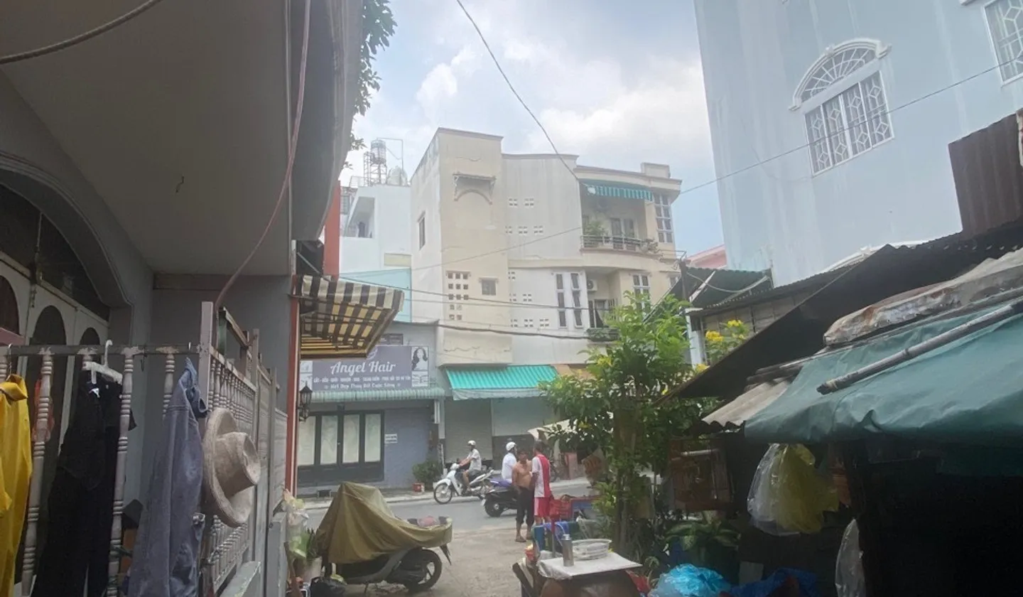 Bán nhà riêng 33.8m2 Quận 6, hẻm xe hơi, giá 4.7 tỷ... Bán nhà riêng tại Phú Lâm, Hồ Chí Minh 01