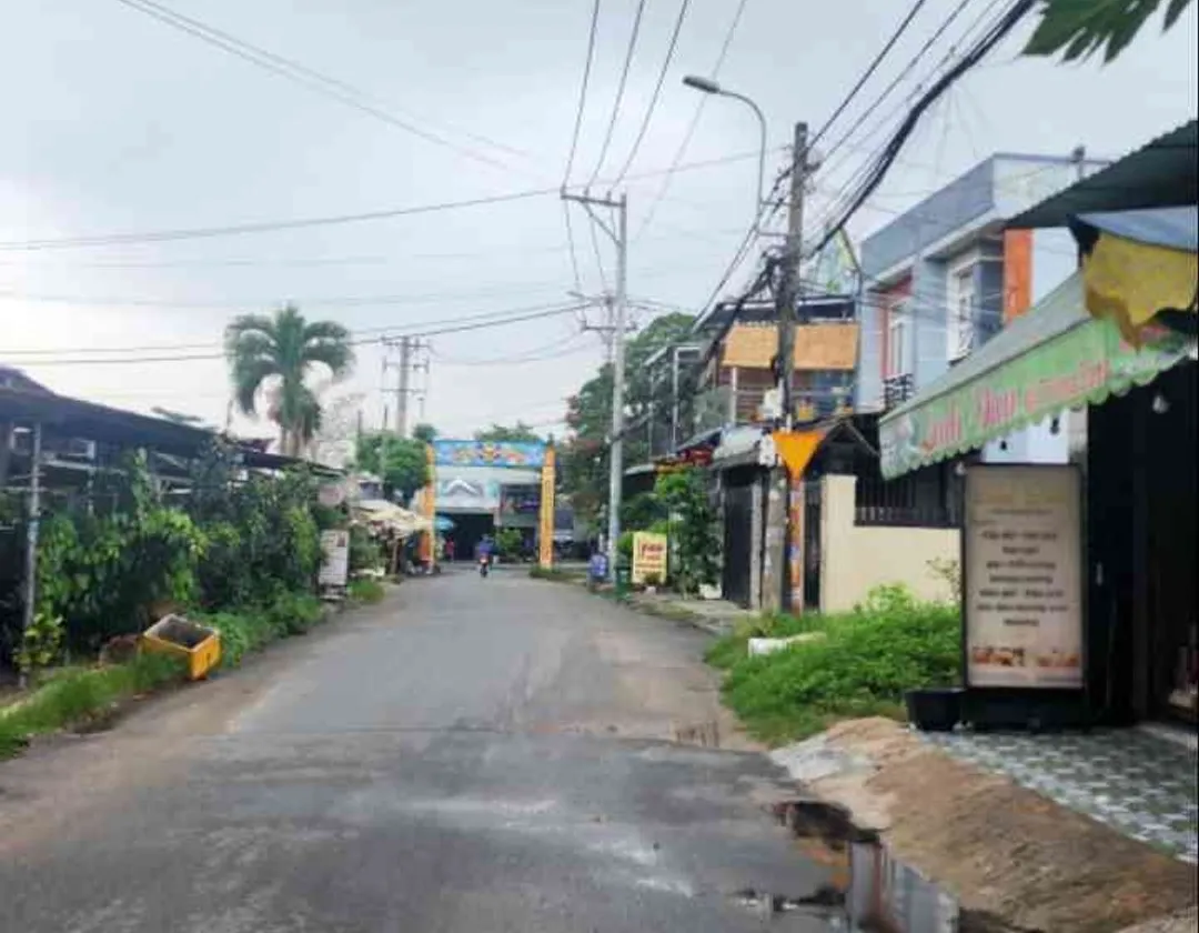 Bán nhanh lô đất rộng lớn tại Hóc Môn, vị trí vàng chỉ cách chợ 300m... Bán đất tại Đông Thạnh, Hồ Chí Minh 01