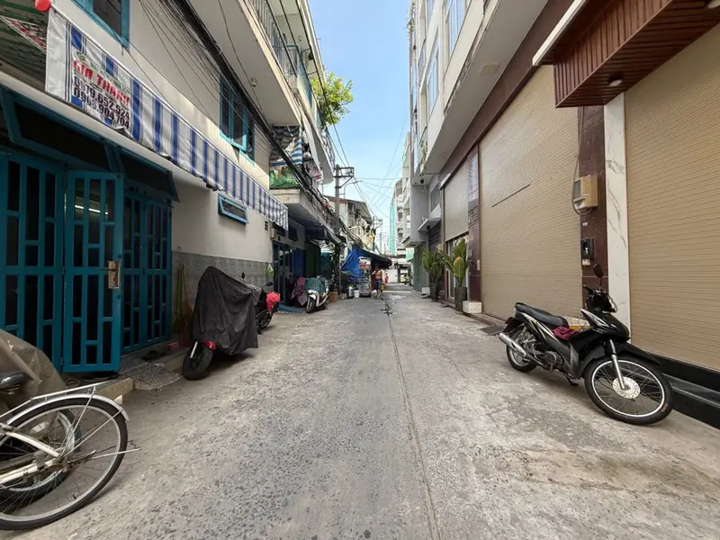 Cơ hội sở hữu nhà riêng 5 tầng tại Phường Hòa Hưng quận 10 với thu nhập cho thuê hấp dẫn... Bán nhà riêng tại Hòa Hưng, Hồ Chí Minh 01