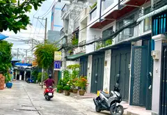 GÒ XOÀI- BÌNH TÂN- 7 X 15.7M (CN 90M2) - HẺM THÔNG 8M- TRỆT LẦU ĐANG CHO THUÊ 9TR/THÁNG... Bán nhà riêng tại Bình Hưng Hòa, Hồ Chí Minh 01