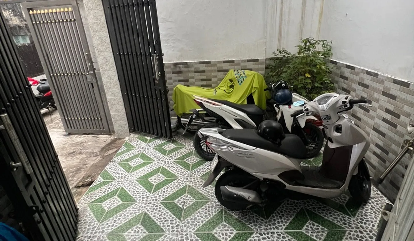 Nhà 3 Tầng Kiên Cố Giáp Quận 5 - An Ninh & Thoáng Mát... Bán nhà riêng tại Phú Định, Hồ Chí Minh 01