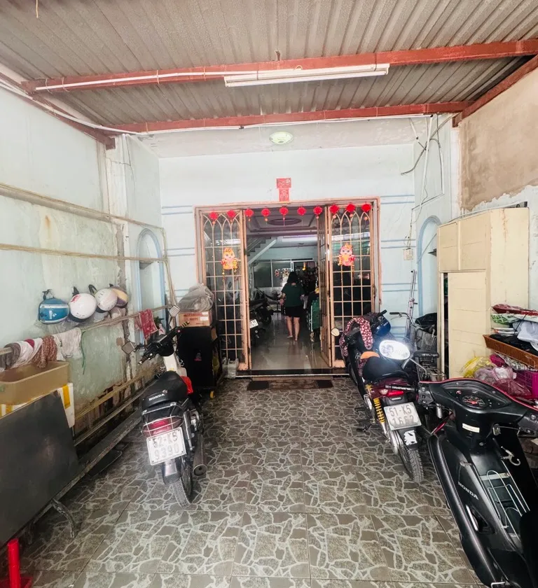🏡 Q.6 | MUA ĐẤT TẶNG NHÀ | 132M² | HẺM XE TẢI THÔNG | 12.69 Tỉ... Bán owner_side tại Bình Phú, Hồ Chí Minh 01