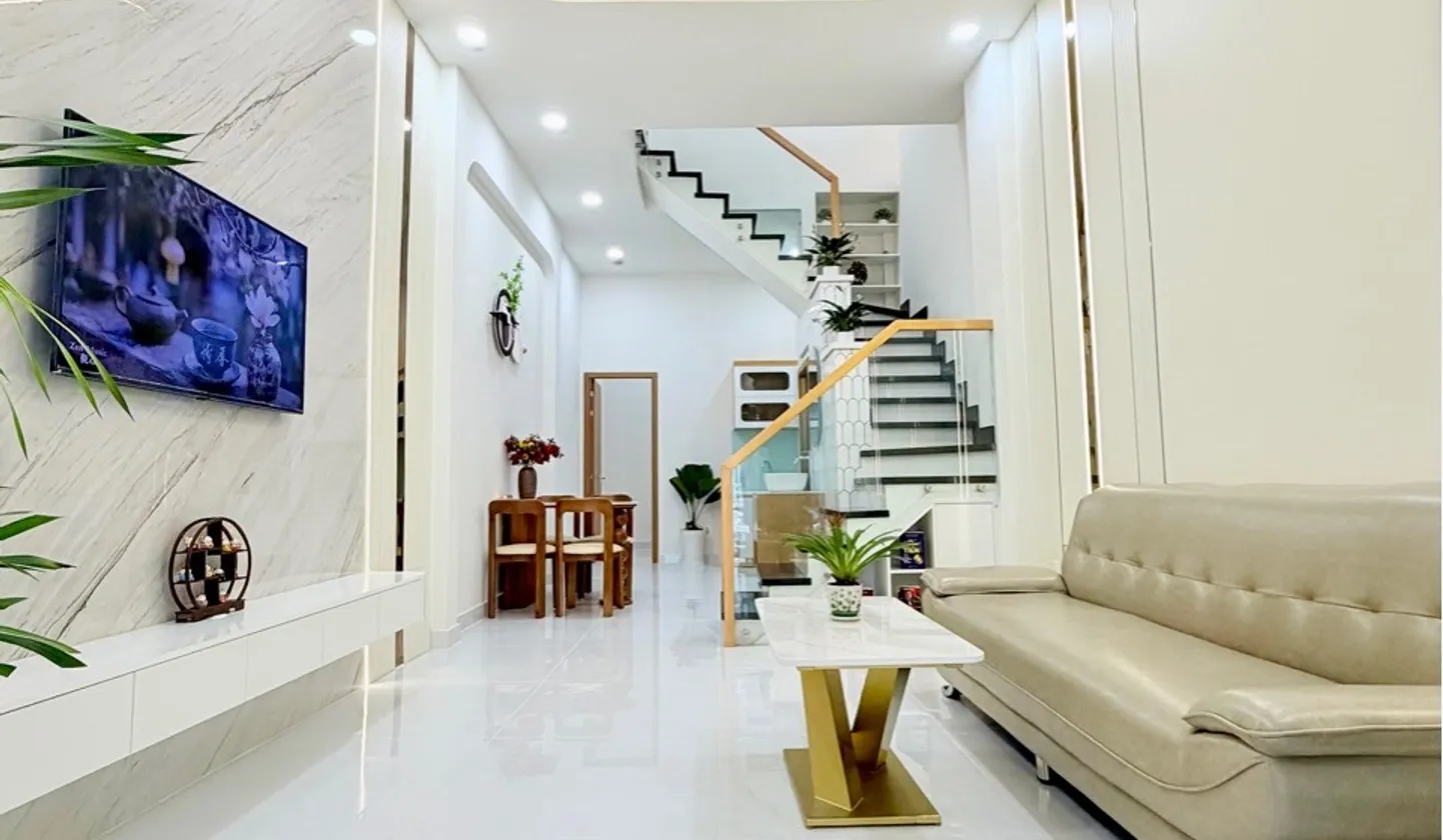 Bán nhà riêng 2 tầng phường Tân Sơn, Hồ Chí Minh giá 6,6 tỷ, diện tích 46m2... Bán nhà riêng tại Tân Sơn, Hồ Chí Minh 01