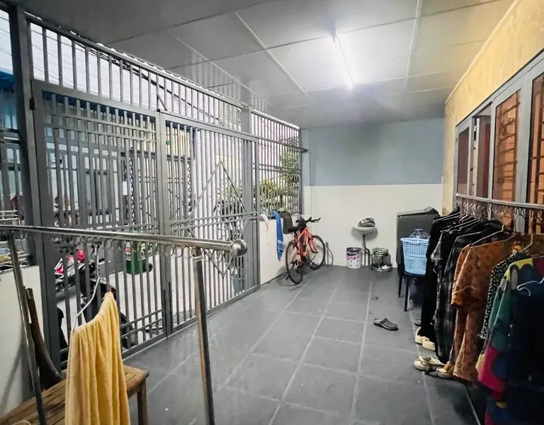 CHỦ GIẢM 500 TRIỆU – Hẻm Xe Hơi Trần Xuân Soạn, NGANG 6,9M – GIÁ MỚI 7 TỶ... Bán nhà riêng tại Tân Thuận, Hồ Chí Minh 01