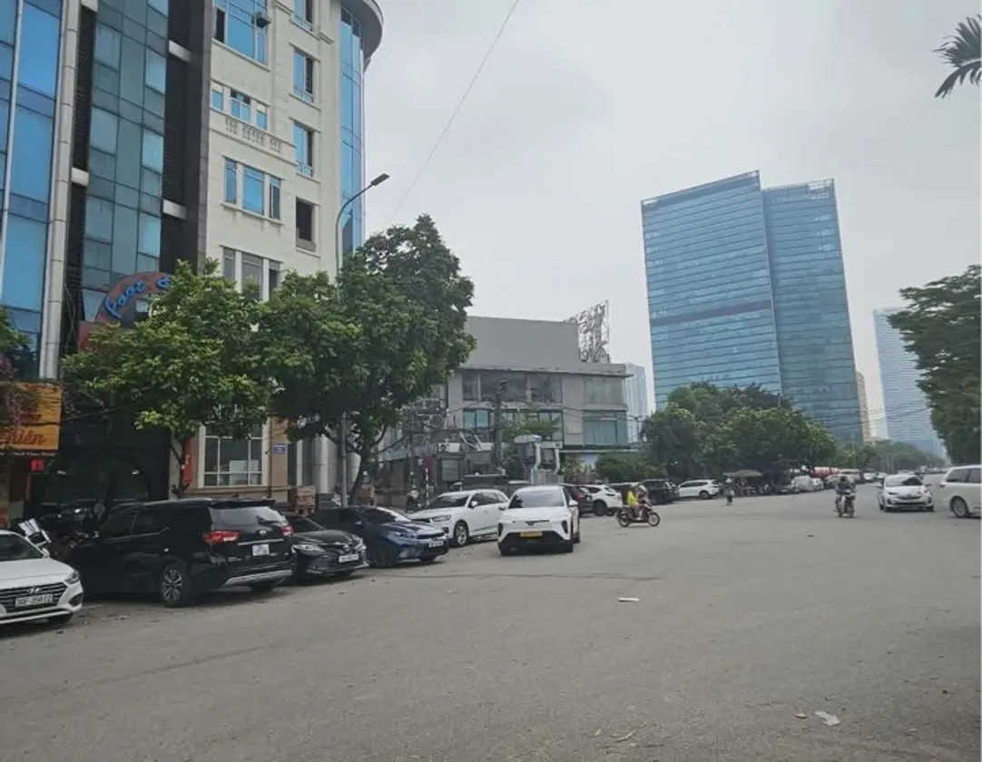 Bán nhà mặt phố Lê Lợi quận trung tâm, 5 tầng, vị trí góc, diện tích 40,5m²... Bán nhà mặt phố tại Gia Viên, Hải Phòng 01