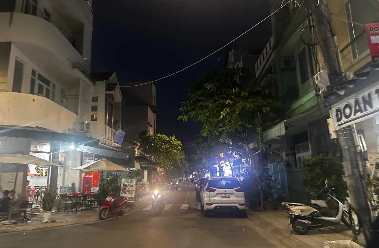 Nhà Mặt Phố Sơn Trà Sát Biển Mỹ Khê, Tiện Kinh Doanh Đỉnh... Bán nhà mặt phố tại Sơn Trà, Đà Nẵng 01