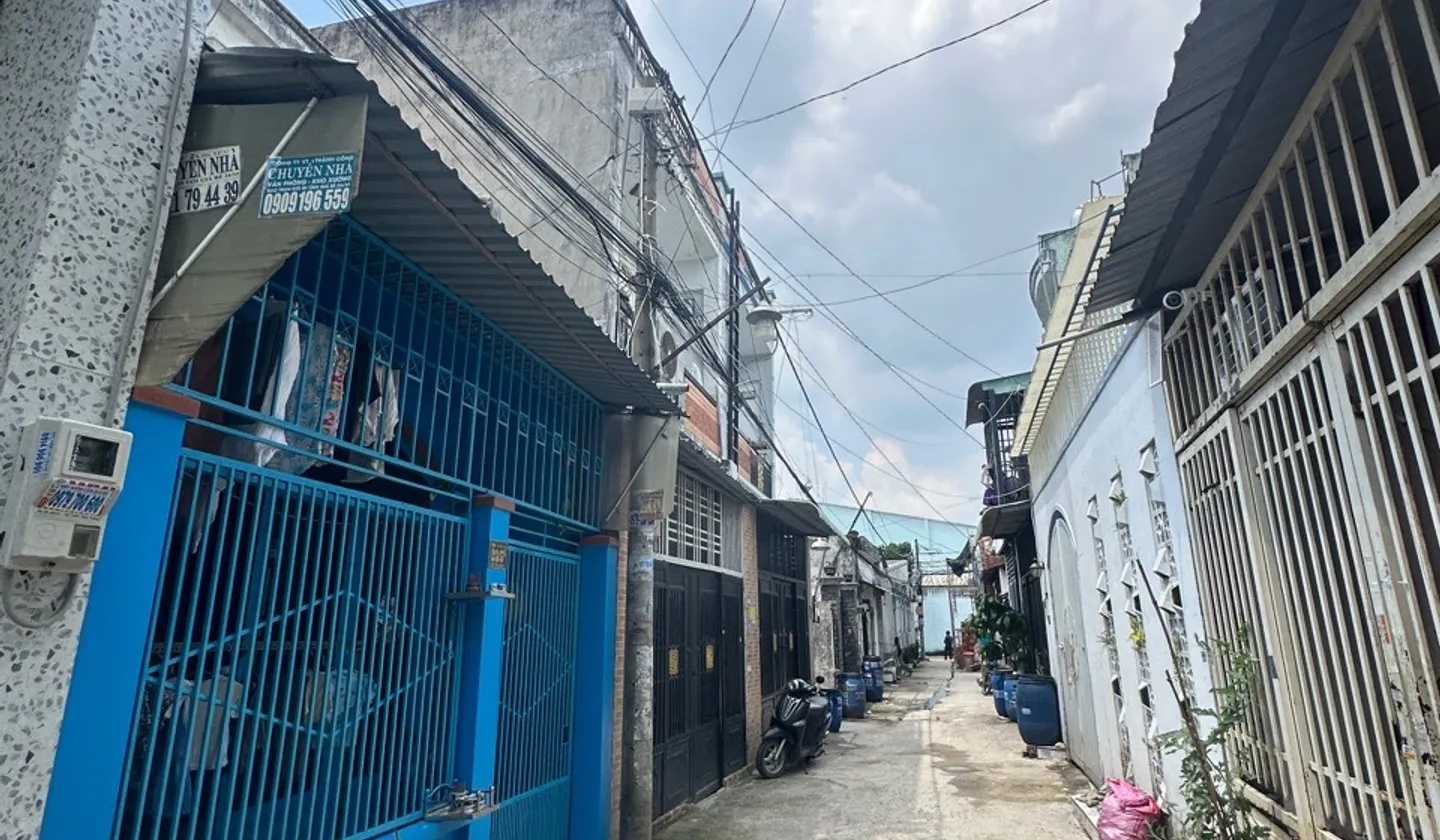 Bán nhà riêng hẻm xe tải rộng 5m, diện tích 182m² tại Thới Tam Thôn, Đông Thạnh... Bán nhà riêng tại Đông Thạnh, Hồ Chí Minh 01