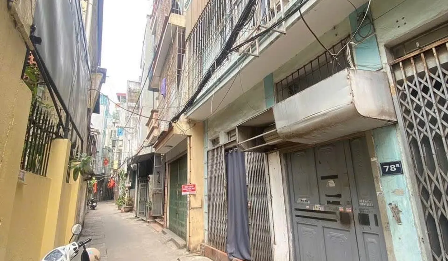 BÁN TOÀ NHÀ KIM GIANG 101m Ô TÔ ĐỖ CỬA MẶT TIỀN KHỦNG DÒNG TIỀN 768triệu/năm NGÕ THÔNG 25 tỷ... Bán nhà riêng tại Định Công, Hà Nội 01