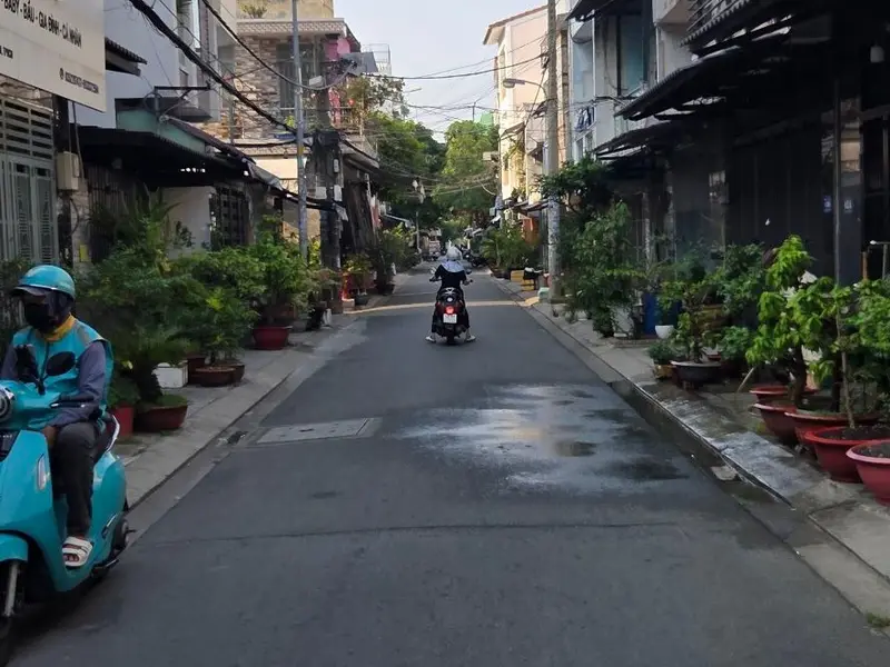 Nhà 3 tầng mặt tiền rộng, vị trí vàng tiện kinh doanh... Bán nhà riêng tại Bình Hưng Hòa, Hồ Chí Minh 01