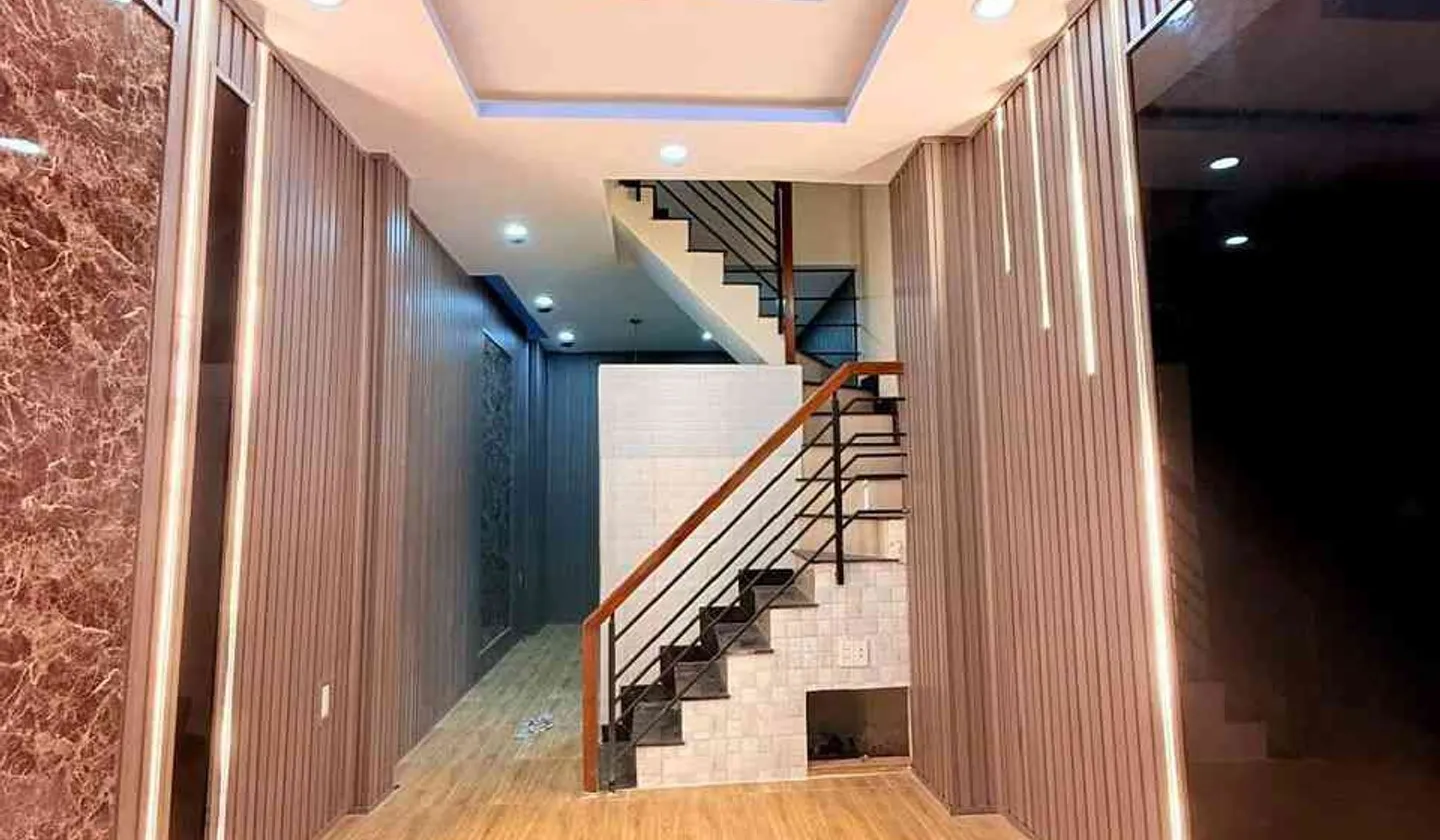 NHÀ BÈ , gần chợ Long Kiểng
🌹 Diện tích: 3m x 13m... Bán nhà riêng tại Nhà Bè, Hồ Chí Minh 01