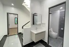 Nhà mặt phố 3 tầng hiện đại, tặng full nội thất, sẵn ở ngay... Bán nhà mặt phố tại Hồng An, Hải Phòng 03