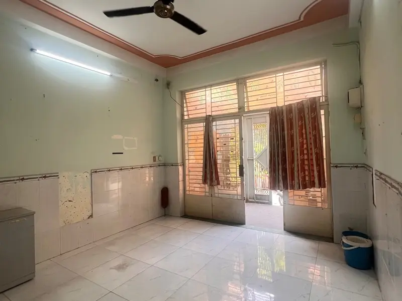 Bán nhà Tân Phú , Nguyễn Sơn, 4x13m, 2 Tầng, Ô Tô đỗ cửa . Chỉ nhỉnh 5₫... Bán nhà riêng tại Phú Thọ Hòa, Hồ Chí Minh 01