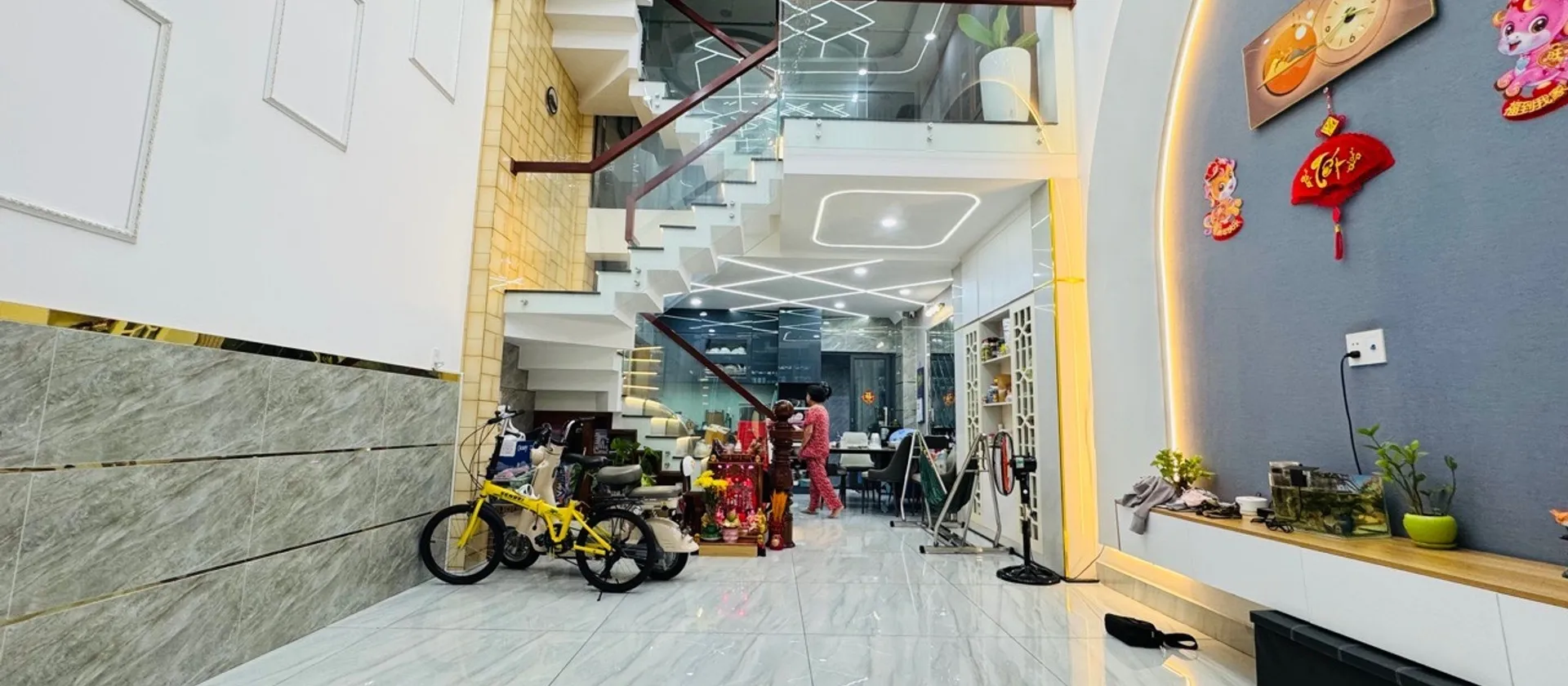 CƠ HỘI HIẾM CÓ - Nhà 5 tầng đúc mới, ô tô vào tận nhà tại Bình Tân... Bán nhà riêng tại Bình Hưng Hòa, Hồ Chí Minh 01