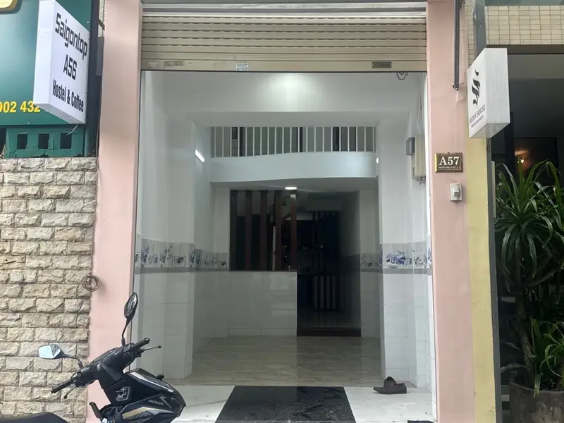 Nhà 4 tầng siêu xinh tại trung tâm Quận 1, Phường Cầu Ông Lãnh... Bán nhà riêng tại Cầu Ông Lãnh, Hồ Chí Minh 01