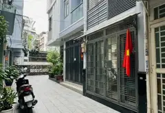 Nhà đẹp tuy diện tích nhỏ, giá cũng nhỏ, bù lại hẻm to, trung tâm. Dân trí tốt. Đáng sống, đ.tư... Bán nhà riêng tại Hòa Hưng, Hồ Chí Minh 06