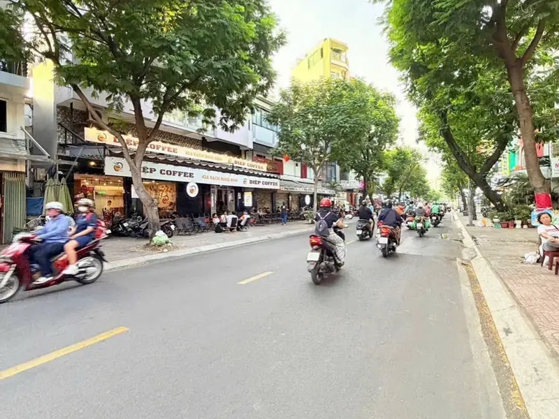 Nhà mặt tiền sầm uất Quận 3, hiếm có khó tìm... Bán nhà mặt phố tại Nhiêu Lộc, Hồ Chí Minh 01