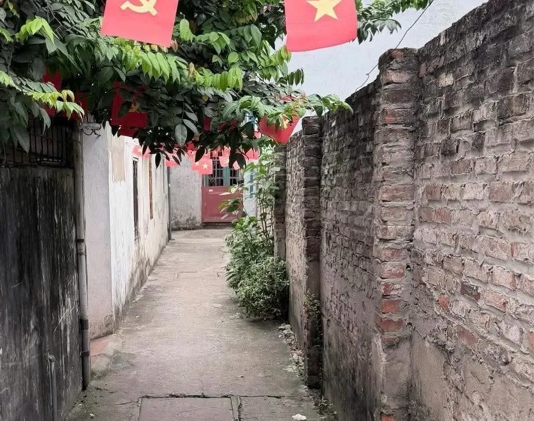 [5,65 tỷ ]Nhà 2 tầng tặng kèm đất diện tích lý tưởng tại Thuý Lĩnh... Bán nhà riêng tại Lĩnh Nam, Hà Nội 01