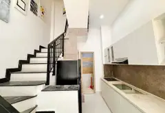 Nhà 4 lầu, đầy đủ tiện nghi, hẻm ô tô tại Phan Xích Long, PN. Khu vực sầm uất, KD buôn bán tấp nập... Bán nhà riêng tại Cầu Kiệu, Hồ Chí Minh 08