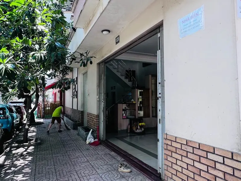 Nhà mặt tiền hai mặt đường khu dân cư Bình Hưng đối diện bến xe Quận 8... Bán nhà mặt phố tại Bình Hưng, Hồ Chí Minh 01