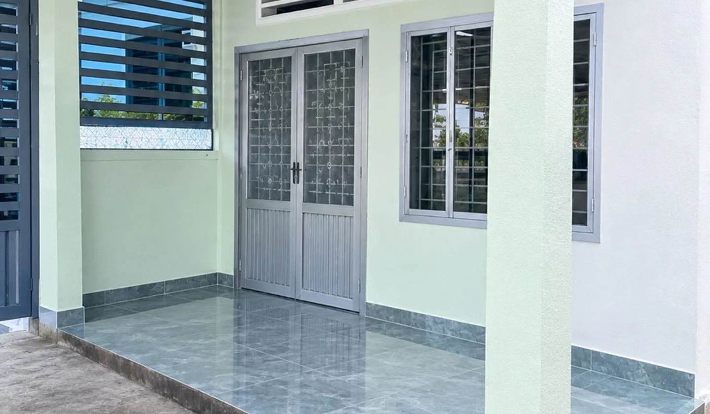 Nhà mặt tiền thụt ô tô vào tận nơi Quận 2, giá siêu tốt... Bán nhà riêng tại Cát Lái, Hồ Chí Minh 01