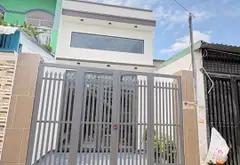 Nhà đúc lửng 3PN hẻm ô tô Đông Thạnh Hóc Môn giá 2,75 tỷ... Bán nhà riêng tại Đông Thạnh, Hồ Chí Minh 01
