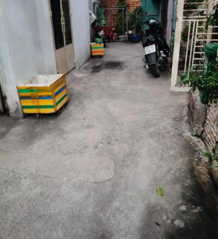 Bán nhà riêng 2 tầng 50,7m2 hướng Đông Nam tại Tân Thới Nhất, Quận 12... Bán nhà riêng tại Đông Hưng Thuận, Hồ Chí Minh 01