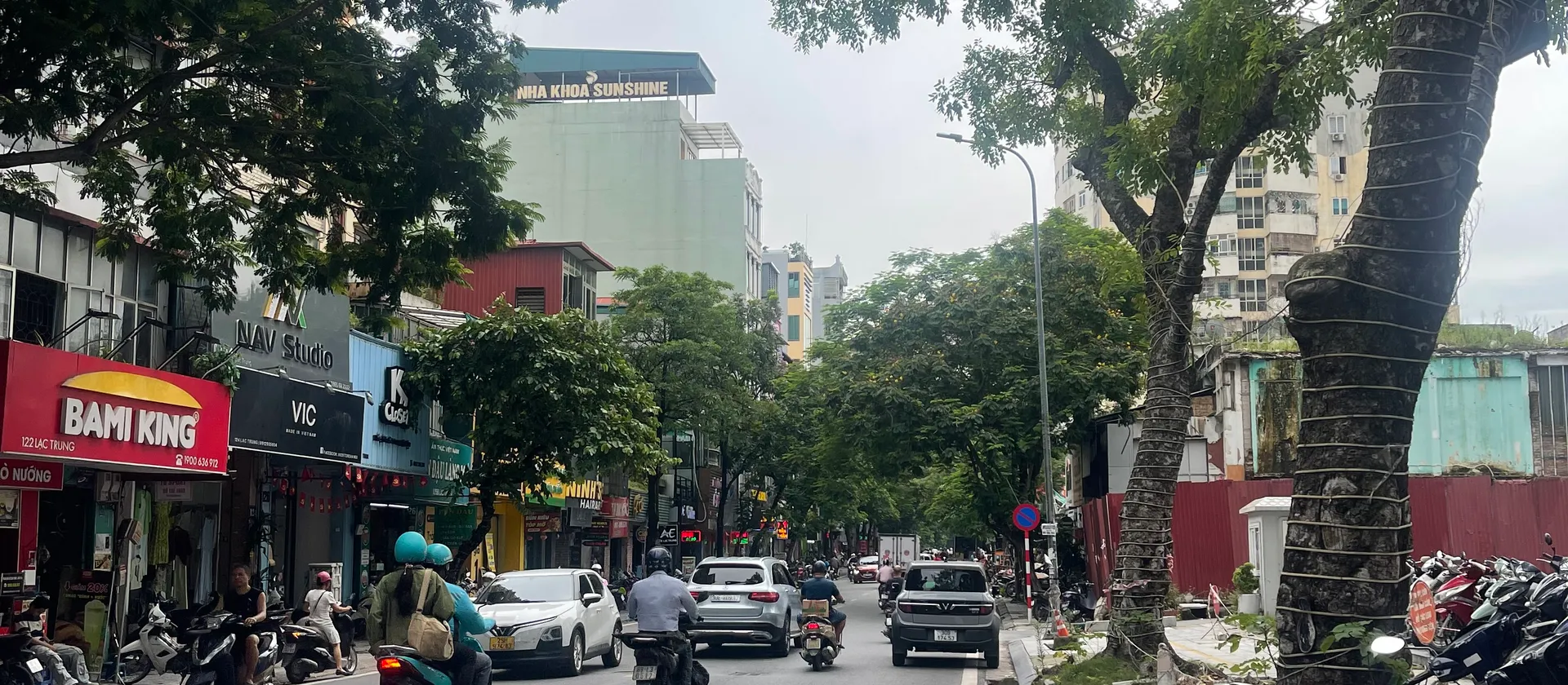 Văn phòng lô góc sang trọng tại trung tâm đại đô thị thủ đô, toà nhà gần 500m2... Bán văn phòng tại Hai Bà Trưng, Hà Nội 01
