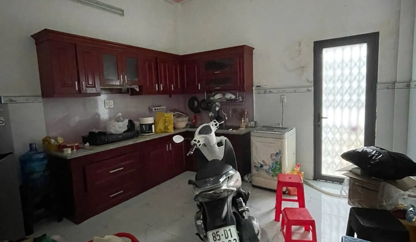 Bán nhà mặt phố tại Phường Bình Tân, 60m2, 3 tầng, mặt tiền 4m, kinh doanh hiệu quả... Bán nhà mặt phố tại Bình Tân, Hồ Chí Minh 01