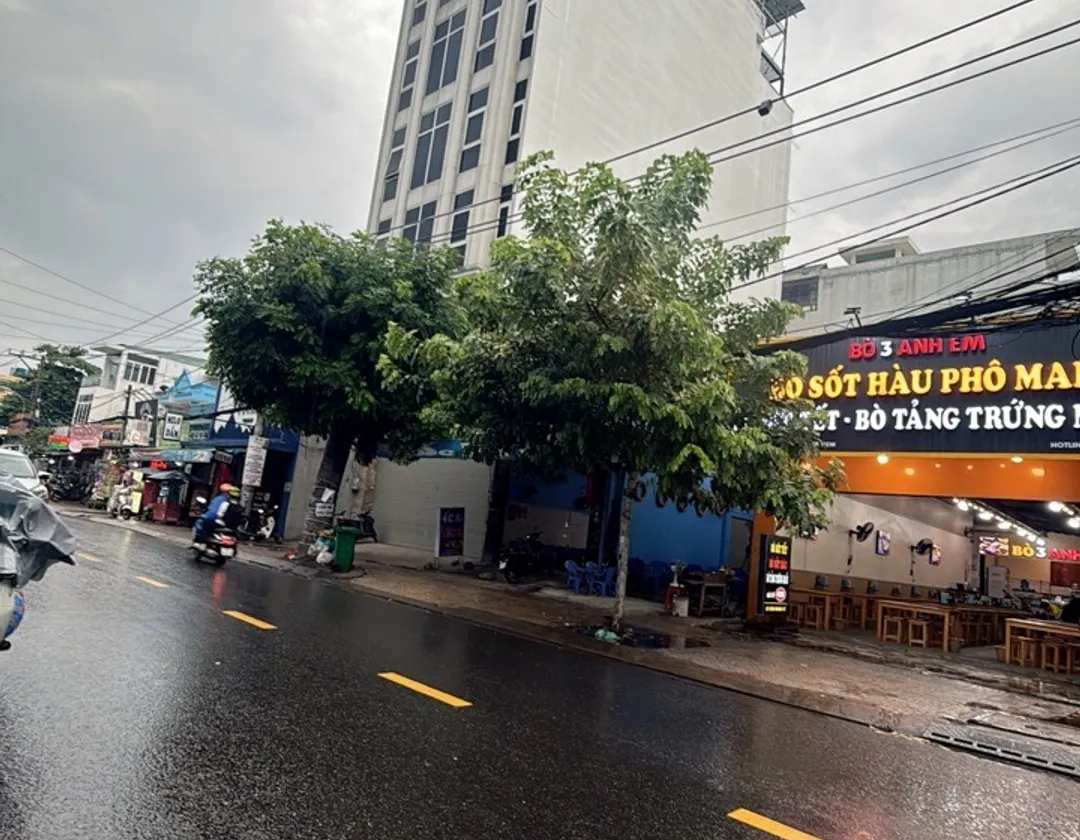 🔥 8,5 TỶ SỞ HỮU NHÀ PHỐ CAO CẤP 4 TẦNG – VỊ TRÍ ĐẮC ĐỊA KHU VIP TÂN QUÝ
🌾 Giá chỉ; 8.5tỷ.... Bán nhà riêng tại Tân Sơn Nhì, Hồ Chí Minh 01