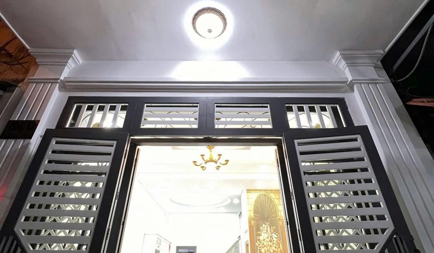 Bán nhà 2 tầng 36m2 tại Bình Tân giá 3,79 tỷ... Bán nhà riêng tại Bình Trị Đông, Hồ Chí Minh 01
