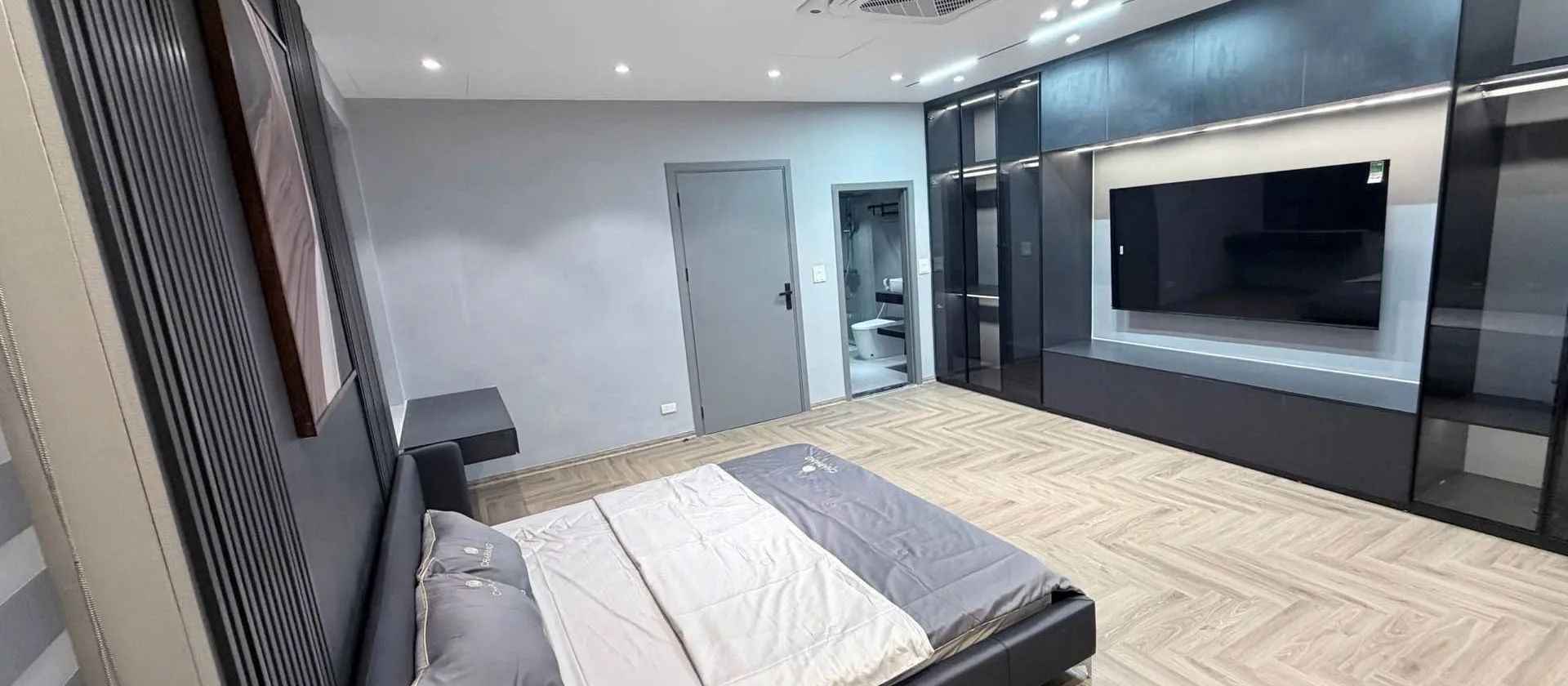 BÁN NHÀ THANH AM, VIỆT HƯNG 73M2- 5 TẦNG THANG MÁY - VỈA HÈ Ô TÔ TRÁNH - 21.5 Tỷ... Bán nhà riêng tại Việt Hưng, Hà Nội 01