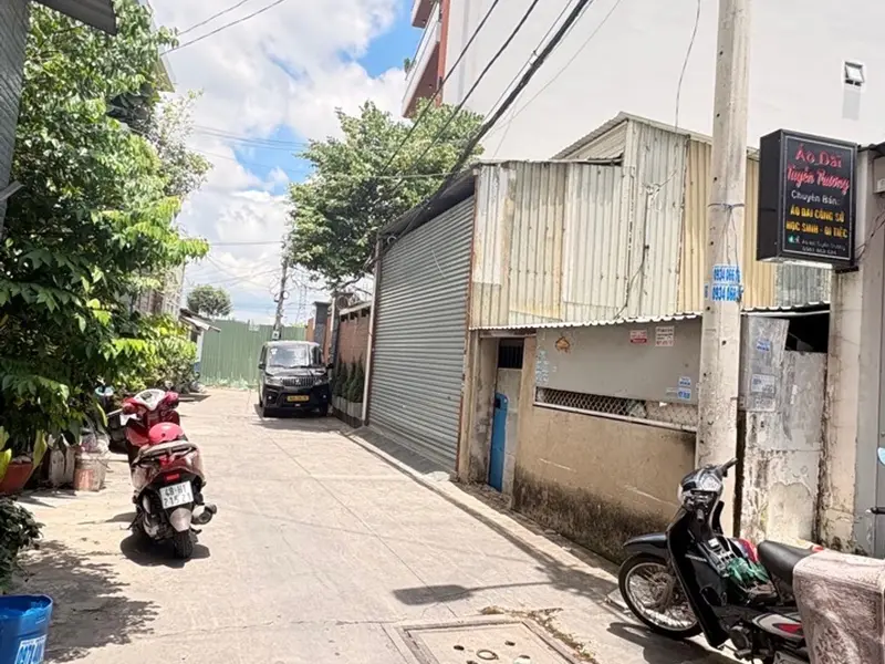 NHÀ CẤP 4 – SONG HÀNH TRUNG MỸ TÂY, QUẬN 12 - NGANG 5,2M 👉 CHỈ HƠN 5 TỶ TL... Bán nhà riêng tại Trung Mỹ Tây, Hồ Chí Minh 01