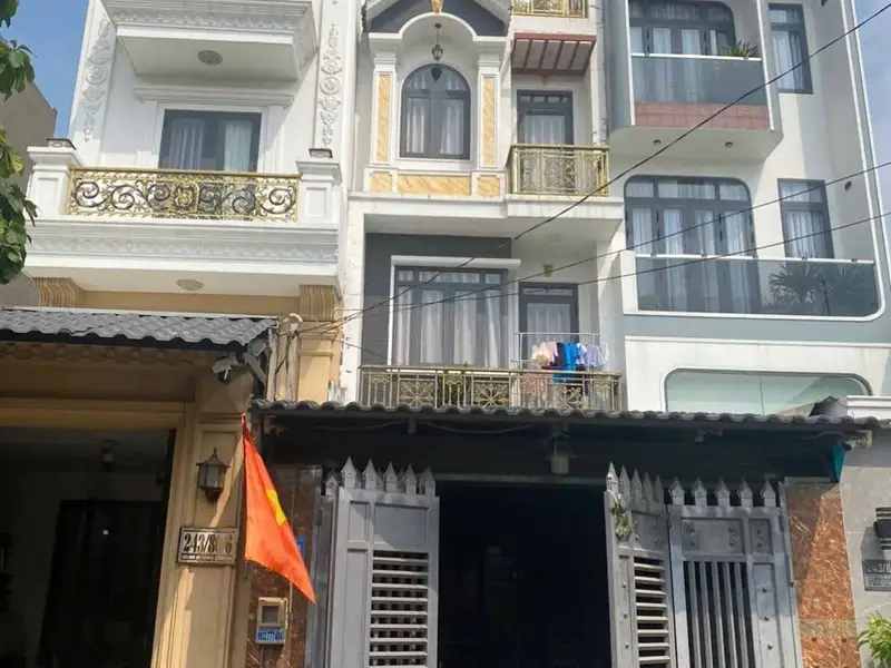 🔥 SIÊU PHẨM LIÊN KHU 4-5 – HẺM XE TẢI 8M – 4 TẦNG – 96M² 🔥
📐 4x24m | 96m² | 4 tầng BTCT | 4PN... Bán nhà riêng tại Bình Tân, Hồ Chí Minh 01