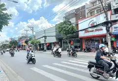 🔥 MẶT TIỀN KINH DOANH – HẺM XE HƠI NGUYỄN ẢNH THỦ – TRUNG CHÁNH - HÓC MÔN - 5×8m - 2 TẦNG - 4.5 TỶ... Bán nhà mặt phố tại Bà Điểm, Hồ Chí Minh 01