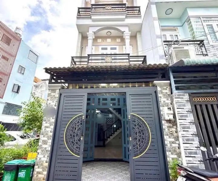 💰GIÁ MỚI CHỈ : 4 TỶ 950 TR (BL)
🏠NHÀ 3 TẦNG_HẺM Ô TÔ NGỦ TRONG NHÀ... Bán nhà riêng tại Thới An, Hồ Chí Minh 01