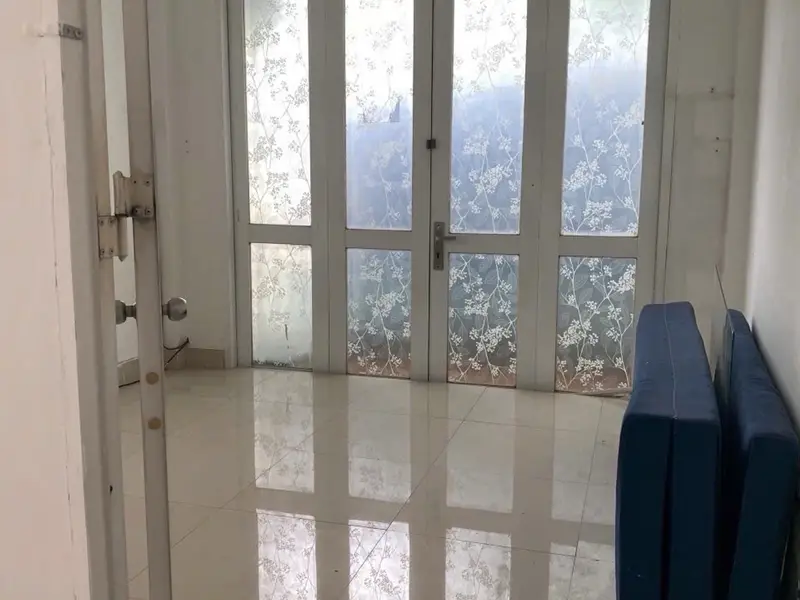 Kết cấu: 2 Tầng , 2 PN, 2 WC. + Vị trí: MT Kinh doanh Hoàng Sa thông Hai Bà Trưng - Trần Quang Khải... Bán nhà mặt phố tại Tân Định, Hồ Chí Minh 01