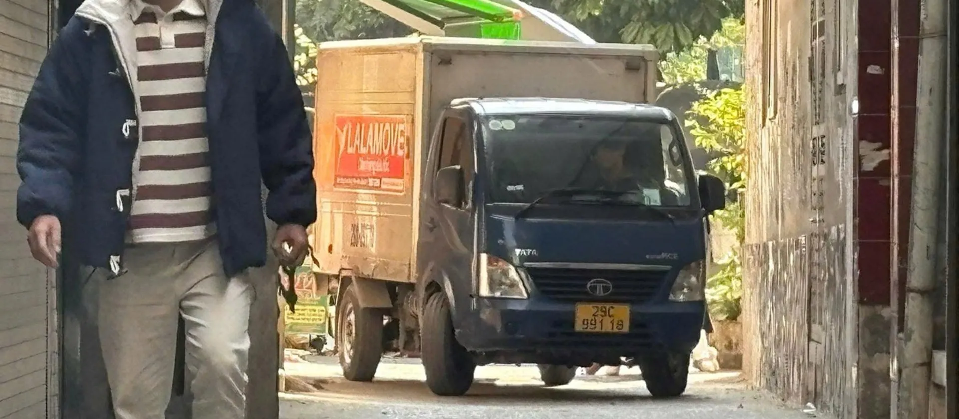 NHÀ ĐANG ĐỂ KHÔNG-SẴN CHỜ BÀN GIAO CHO KHÁCH-SÁT HỒ KHƯƠNG THƯỢNG... Bán nhà riêng tại Kim Liên, Hà Nội 01