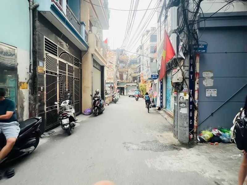 NHÀ NGÕ 858 KIM GIANG - 5 TẦNG - MT4,3M - GỬI OTO CÁCH NHÀ 50M... Bán nhà riêng tại Thanh Liệt, Hà Nội 01