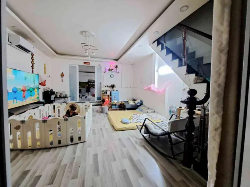 Bán nhà riêng 2 tầng 97m² khu Dương Đình Hội, Phú Định, TP. HCM giá 5,4 tỷ... Bán nhà riêng tại Phú Định, Hồ Chí Minh 01