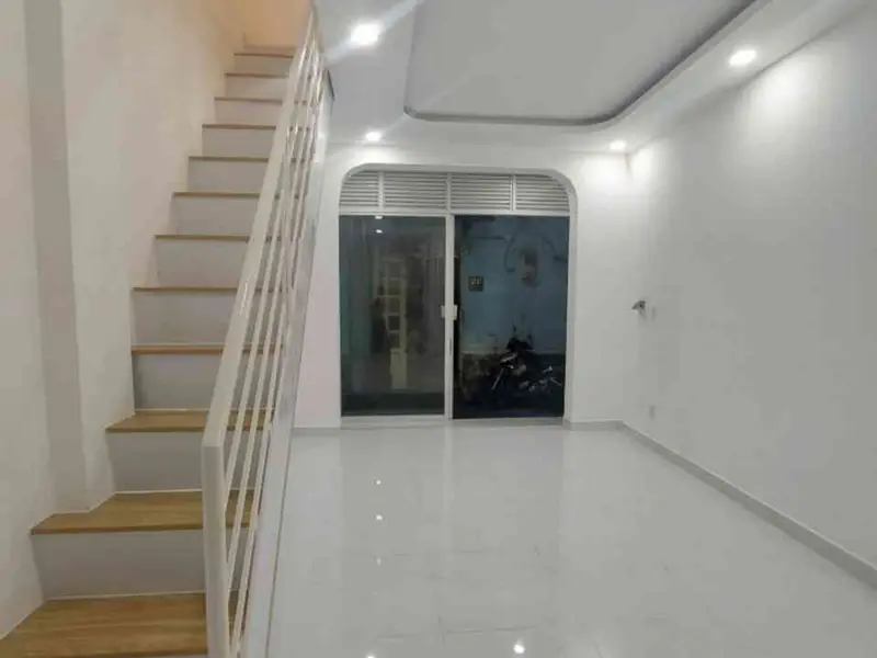 Bán nhà trung tâm Linh Chiểu, dt 30m2, 1 trệt 1 lửng, pháp lý chuẩn, 3.1tỷ... Bán nhà riêng tại Thủ Đức, Hồ Chí Minh 01
