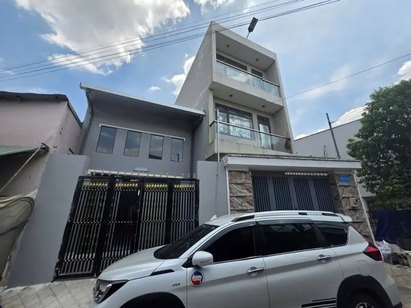 Nhà mặt tiền đường Tỉnh lộ 10, giá mềm mại nhất thời điểm hiện nay... Bán nhà riêng tại Tân Tạo, Hồ Chí Minh 01