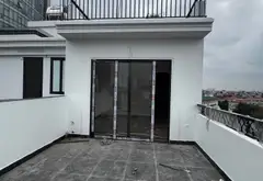Nhà phố độc bản tại trung tâm Long Biên với hai mặt thoáng và nội thất tinh tuyển... Bán nhà riêng tại Bồ Đề, Hà Nội 01