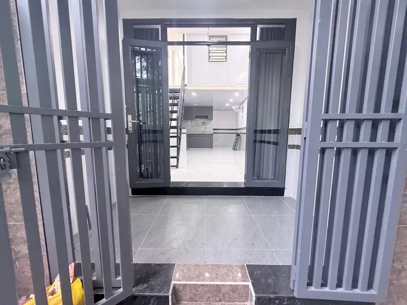Bán nhà riêng 2 tầng 32m2 tại phường Trung Mỹ Tây, vị trí gần QL1A... Bán nhà riêng tại Trung Mỹ Tây, Hồ Chí Minh 01